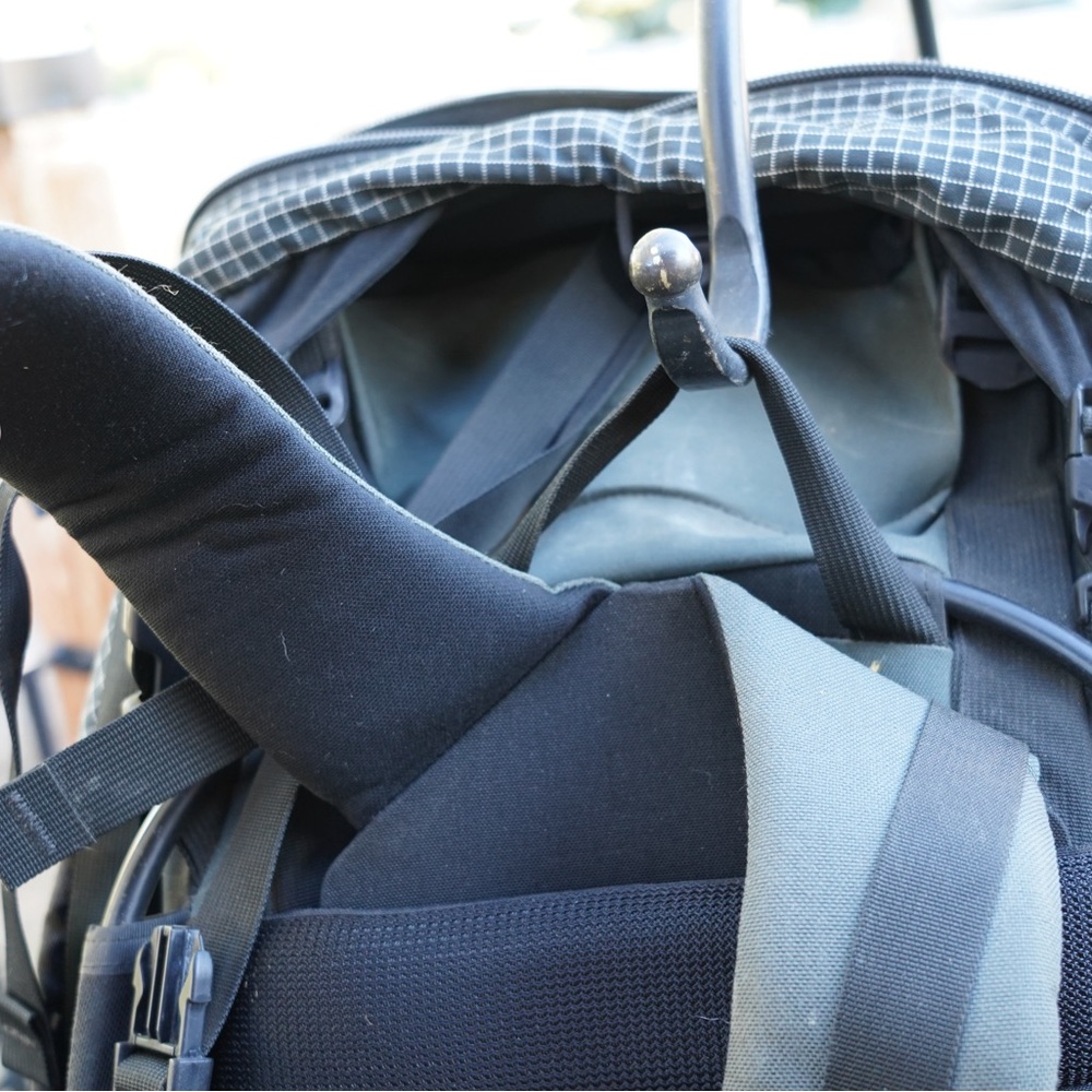 Osprey Vector Two Xenith Pro Backpack Medium Black - image 8